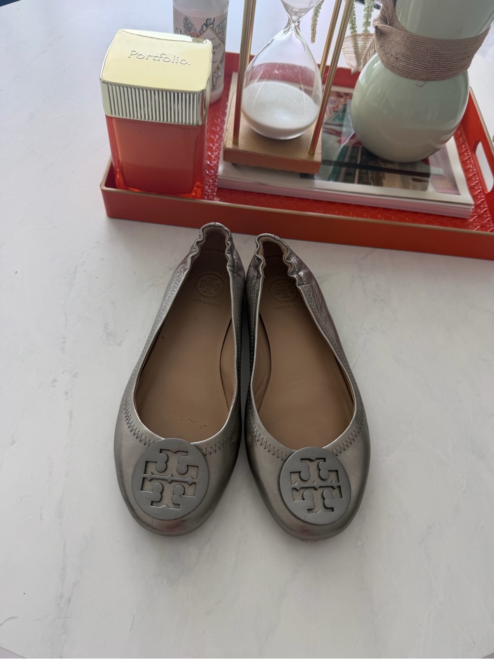 TORY BURCH
MINNIE TRAVEL BALLET FLAT, METALLIC LEATHER